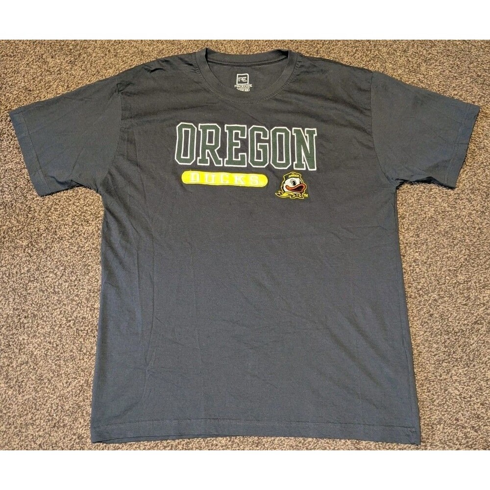 Pro Edge Oregon Ducks Short Sleeve Stretch T Shirt XL 46/48 Embroidered EUC